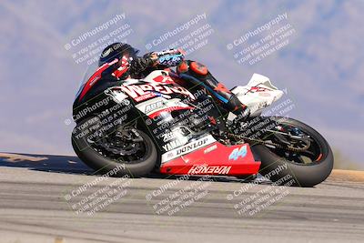 media/Oct-20-2024-CVMA (Sun) [[d4a3dff211]]/Race 16-Formula Middleweight/